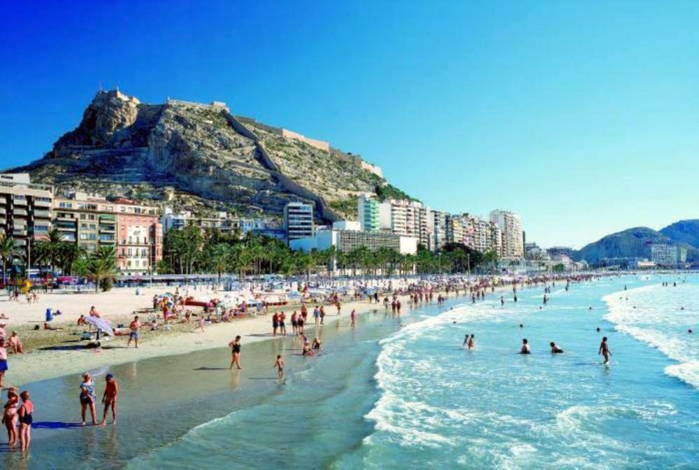 Ferienwohnung Atico Centrico Junto A La Playa Alicante Exterior foto